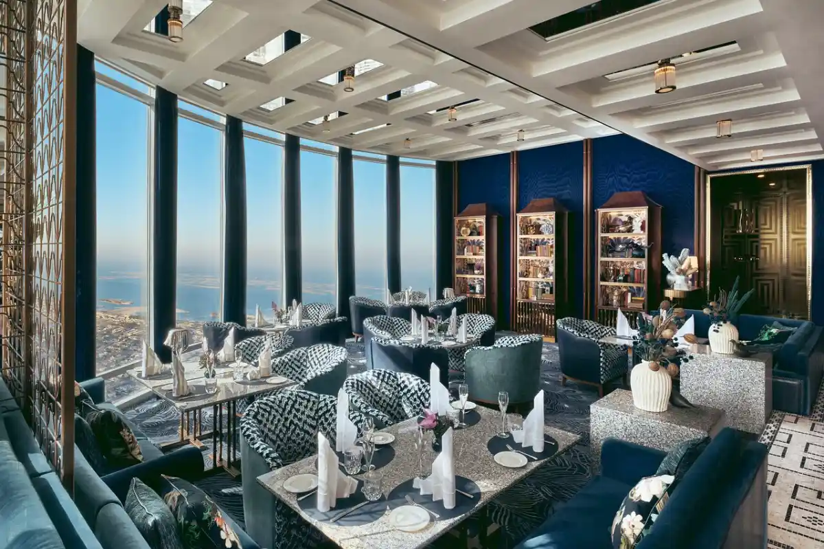 So reservieren Sie im Atmosphere Restaurant in Dubai
