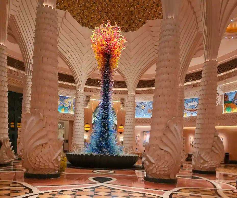 Innenansicht des Atlantis Hotels
