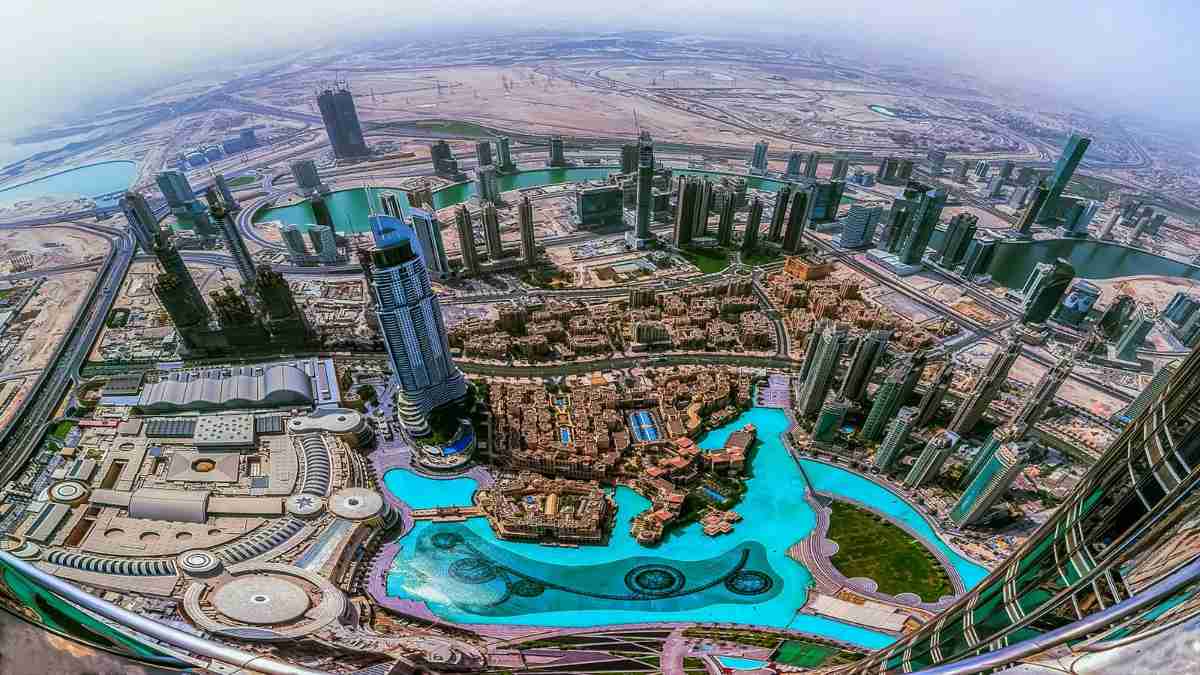 आर्किटेक्चर और इंजीनियरिंग आकर्षक Ain Dubai