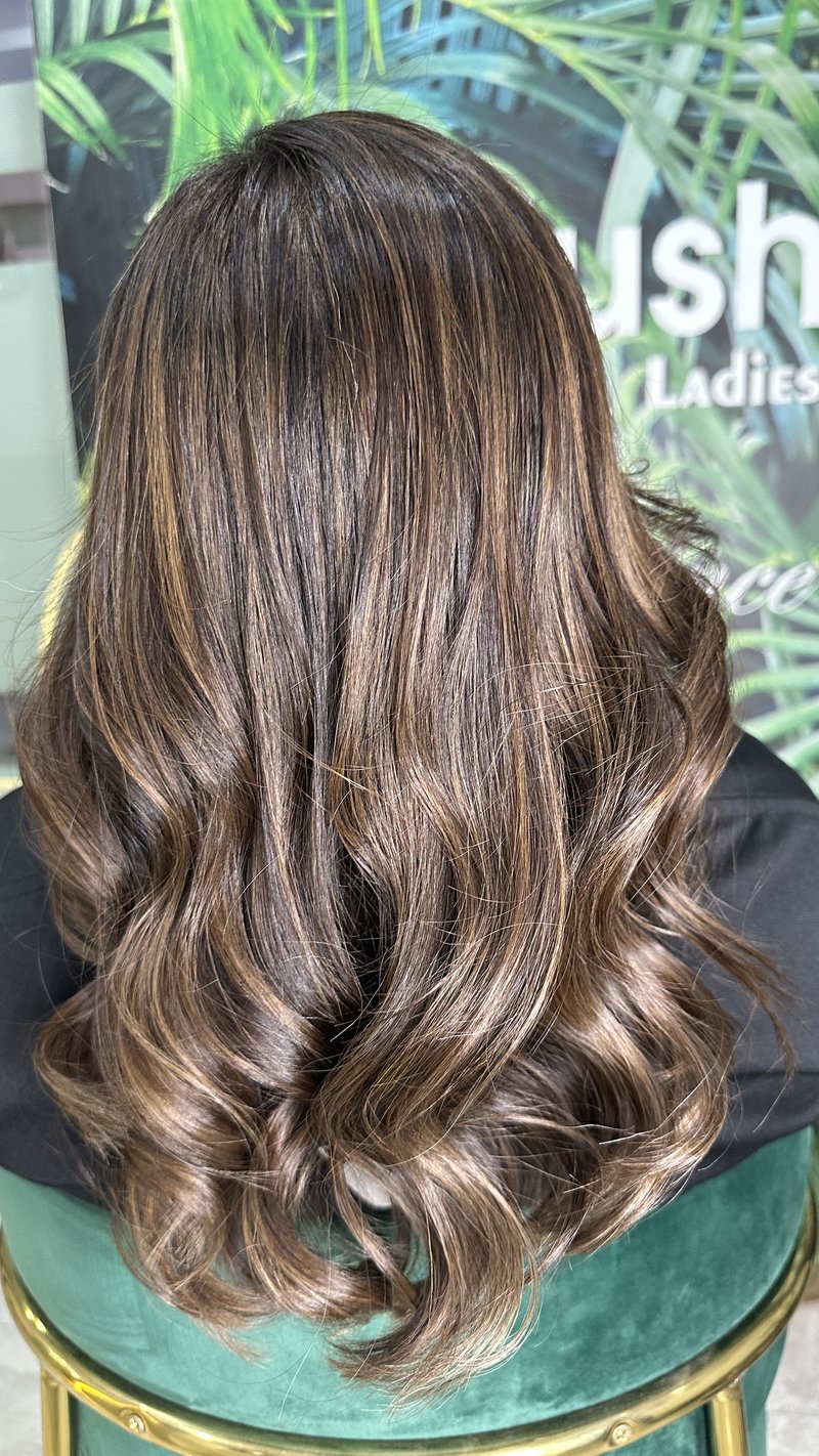 Blush N Curls Ladies Salon & Spa | Al Mankhool - womenhairsalon